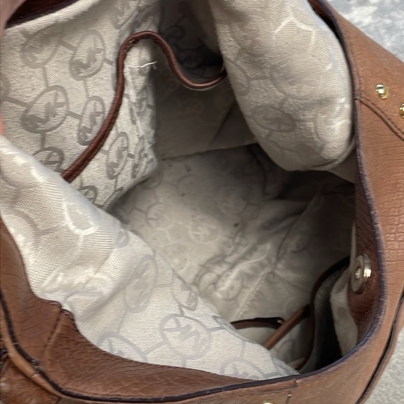 MICHAEL Michael Kors Middleton Hobo Bag Studded Embossed Leather Brown Cognac - Picture 5 of 17
